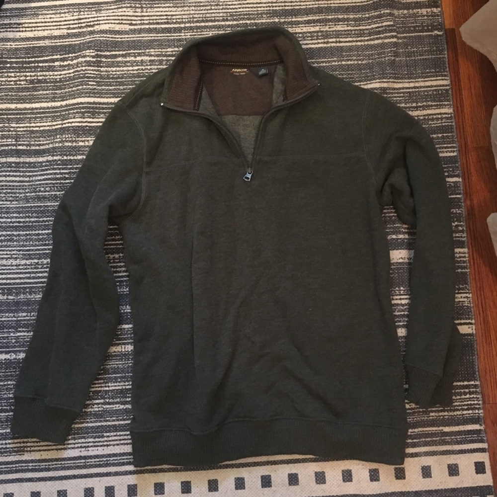 Fleece lined pullover